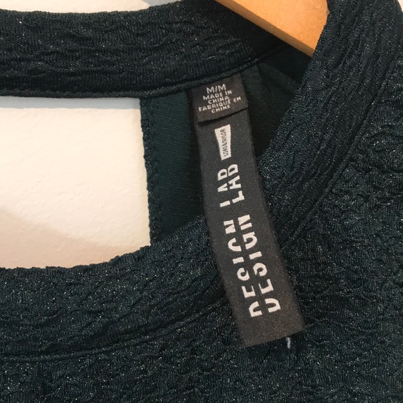 Design lab Green holiday dress with gold sparkle - Picture 3 of 4